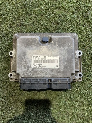 ECU CENTRALINA MOTORE FIAT DOBLO 1.9JTD 55193786 0281011557 - Immagine 1 di 4
