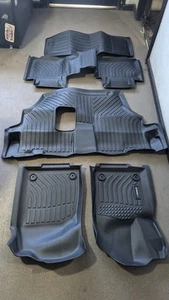 Fußmatten & Kofferraummatte für 2016-2024 Dodge Durango 7 Sitzer Gummischutz  - Bild 1 von 7