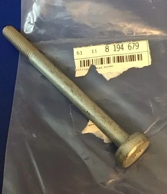 BMW E46 M3,E39, Z8 Bumper Fillister Bolt 51118194679 OEM — 第 1/2 张图片
