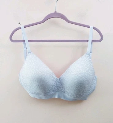 Victoria's Secret PINK Wear Everywhere Lightly Lined Blue Lace Leopard Bra 36DDD - Image 1 of 4