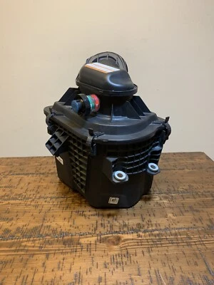OEM 2017-2019 Ford F-250 Air Cleaner Housing 6.7L Diesel HC34-9600-AJ HC349643AE - Image 1 of 4