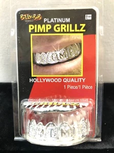 Billy-Bob Teeth Platinum Pimp Grillz 14 Age+ Hollywood Quality 1 Piece - Picture 1 of 4