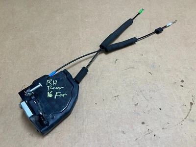 Cierre de actuador de cerradura de puerta trasera derecha Subaru Forester 2014-2016 OEM Foto 1 de 4