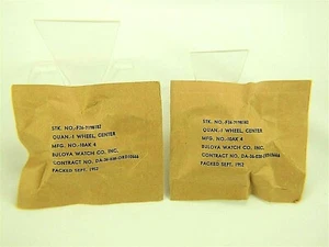 Lot of 2 BULOVA 10AK CENTER WHEELS *NOS Military Packets*Dated Sept.1952   - Bild 1 von 4