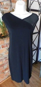 DKNY klassisches kleines schwarzes Kleid mit Netzärmeln Gr. Medium - Bild 1 von 9