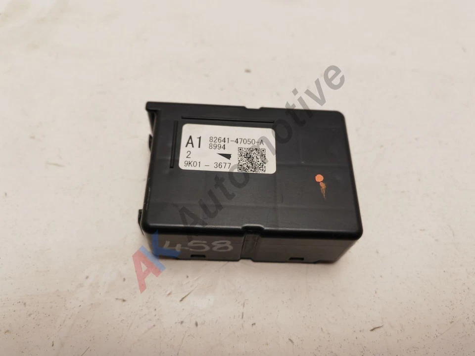 Toyota C-HR 2016-2023 MK1 Fuse Box Control Module 82641-47050-A - Image 1 of 4