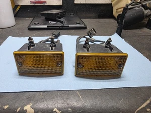 (2) Mercedes 107 SL 560SL 380SL 450SL 450SLC TURN SIGNAL LIGHT Bumper - Picture 1 of 19