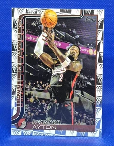 2025-26 Topps Flagship Basketball Deandre Ayton #124 - Tip Off Parallel - Picture 1 of 2