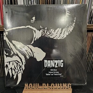 DANZIG Self-Titled [OFFICIAL 2025] in Gatefold Black Vinyl LP Record NEW/SEALED - Bild 1 von 3