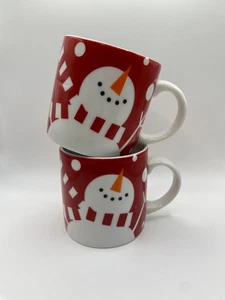 MINI MUG Set Two 8 OZ CRATE & BARREL CHRISTMAS SNOWMAN RED WHITE Child Sz Cocoa - Picture 1 of 3