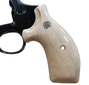 TARGET GRIPS FOR S&W 686 K, L FRAME ROUND BUTT 696, 696, 66 MAPLE WOOD # RANDOM - Picture 1 of 24