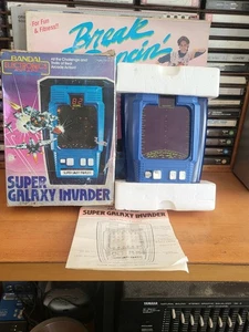 1978 Bandai Electronics Super Galaxy Invader Vintage Handheld-Spiel. Getestet Funktioniert - Bild 1 von 10