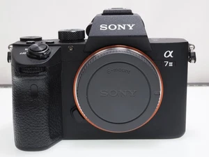 Sony a7 III 24.2 MP Mirrorless Digital Camera  ABSOLUTELY MINT++ 2,154 SHUTTER C - Picture 1 of 10