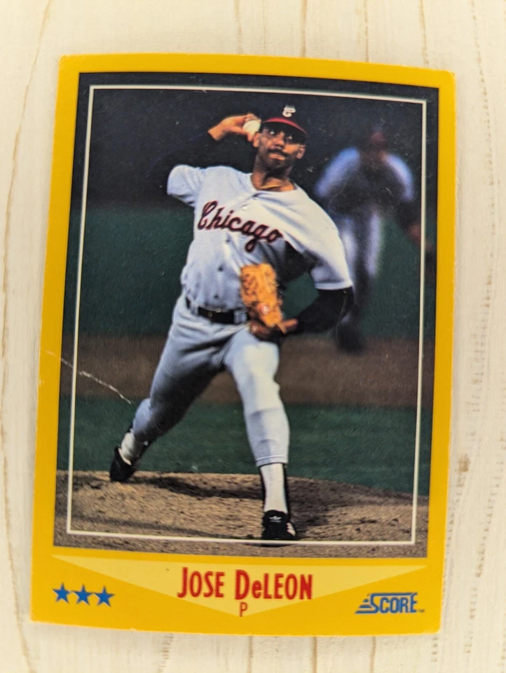 1988 Score Baseball Card Singles 350+ - Mix & Match cards to save up to 40% off - Image 1 of 1