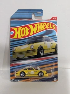 2022 Hot Wheels Walmart Exclusive Racing Circuit 71 Porsche 911 - Picture 1 of 2