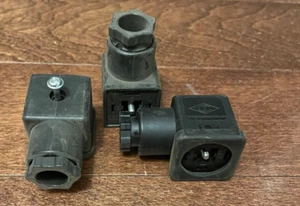 NEW Lot of 3 Canfield Connector B12 4 pin female valve solenoid plug - Picture 1 of 2