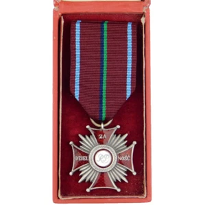 4196 WW2 CRUZ POLACA DEL MÉRITO PARA LA VALENTÍA POLONIA - Imagen 1 de 6
