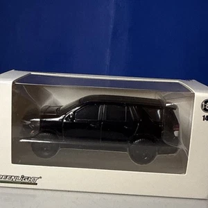 Greenlight 1:64 Chevrolet Tahoe Black Blank - Picture 1 of 3
