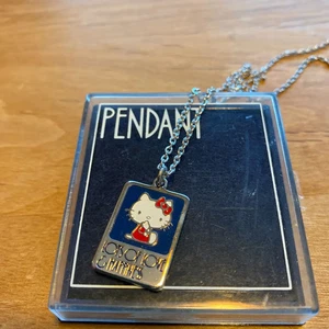 Sanrio Hello Kitty Pendant, Red Ribbon, Lots of Love & Happiness, Used - Picture 1 of 7