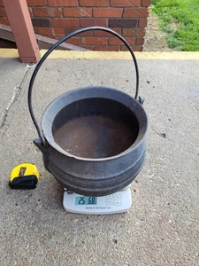 Three Legged Cast Iron Caldron 2 Gallon 25 Pounds - Picture 1 of 11