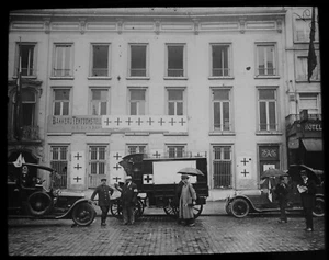 WW1 ANTWERP RED CROSS HOSPITAL Magic Lantern Slide ANTIQUE PHOTOGRAPH C1918 - Picture 1 of 3