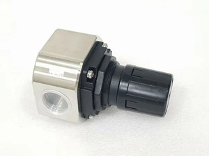 NEW SMC SR-T1-F10-S-X7 REGULATOR ,NOT IN BOX FREE SHIP - Picture 1 of 6