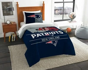 New England Patriots 2 Pc TWIN Size Printed Comforter/Sham Set ~ New in Package - Picture 1 of 1