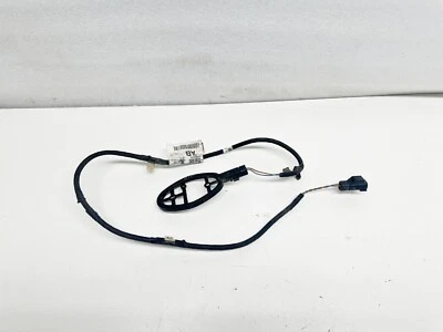 H40238 2009-11 Jaguar XF REAR TIRE PRESSURE SIGNAL INITIATOR SENSOR UNIT LH Side - Image 1 of 4