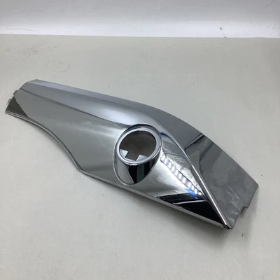 Infiniti QX56 2008-10 de fábrica OEM montaje en portaequipajes tapa pasajero delantero derecho Foto 1 de 4