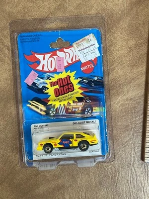 Hot Wheels Flat Out Diecast Metal 2506 442 Car Yellow Hong Kong New NIP - Image 1 of 4