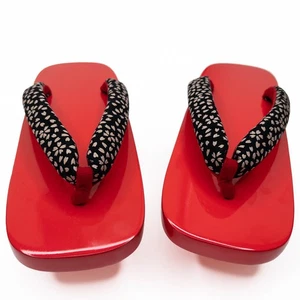 Vintage japanische rot lackierte Geta Clogs OVP Größe: 24 cm - Bild 1 von 12