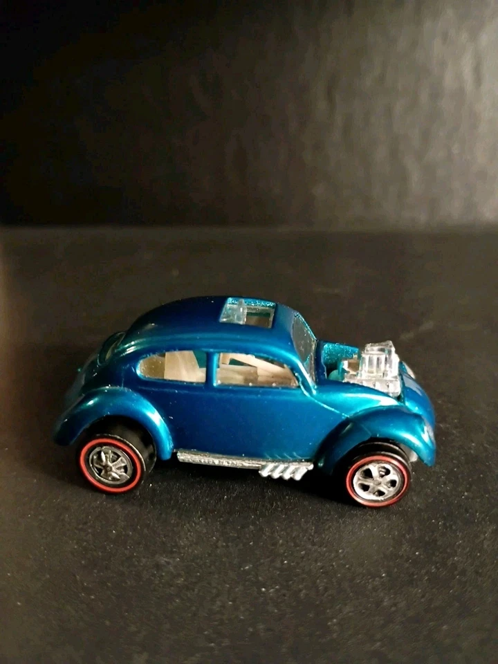 Volkswagen HotWheels Redline personalizado raro interior verde azulado/blanco 1967 Foto 1 de 4