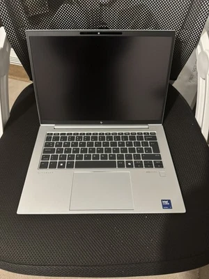 HP EliteBook 840 G11 (Ultra 7 155H @ 1.40 GHz, 16GB RAM, 512 SSD, Win 11) Laptop - Image 1 of 4