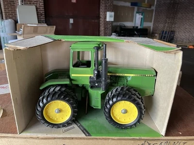 1/16 John Deere 8650 4WD - Image 1 of 4