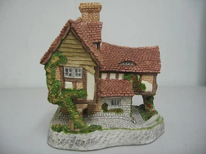 David Winter ""Tomfool's Cottage"" No.9 Cottages Collectors Guild 1990 - Imagen 1 de 7