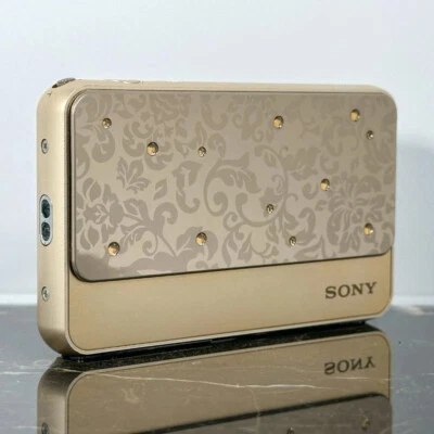 SONY Cyber Shot DSC-T99D 14.1MP CCD Vintage Digital Camera Gold - Image 1 of 4