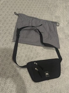 Balenciaga Logo Print Belt Bag - Picture 1 of 1