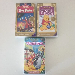 3 Vintage Walt Disney VHS Classics - Winnie The Pooh, Jungle Book & Mary Poppins - Picture 1 of 12