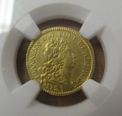 PORTUGAL 1/2 ESCUDO 800 REIS 1725 ORO NGC MS 62 KM 218,3 #C4# Foto 1 de 3