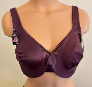 NWT Olga Signature Support Satin Underwire Lightly Padded Bra Wine Maroon 40DD - Picture 1 of 3