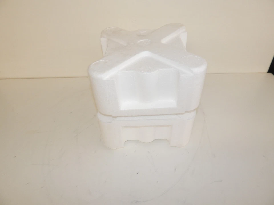 APC RBC UPS 24V Replacement Battery - 911-0050A - NEW IN BOX (XDV65) - Image 1 of 4