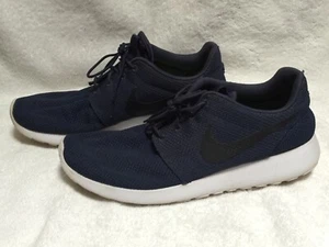 MENS NIKE NAVY LITE WEIGHT TRAINERS SIZE: 11 US GC - Picture 1 of 4