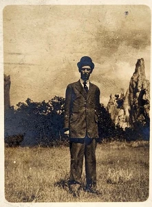 1908 RPPC Man at Garden of the Gods Colorado Springs Vintage Photo POSTCARD - Picture 1 of 3