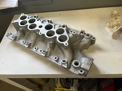 Ford Mustang Explorer GT40 1986-1995 admisión inferior Cobra 5,0 302 RF-F87E 9K461-BA Foto 1 de 4