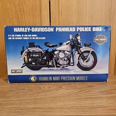 FRANKLIN MINT: HARLEY DAVIDSON 1948 PANHEAD POLICE M/CYCLE - 1:10 - Image 1 of 4
