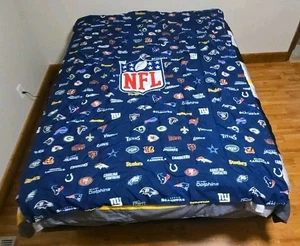 Vintage NFL Football Teams Twin Size Bettdecke dunkelblau gesticktes Logo - Bild 1 von 3