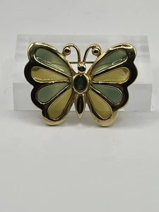 Vintage Plique A Jour Green Amber Gold Tone BUTTERFLY Brooch Pin - Picture 1 of 5