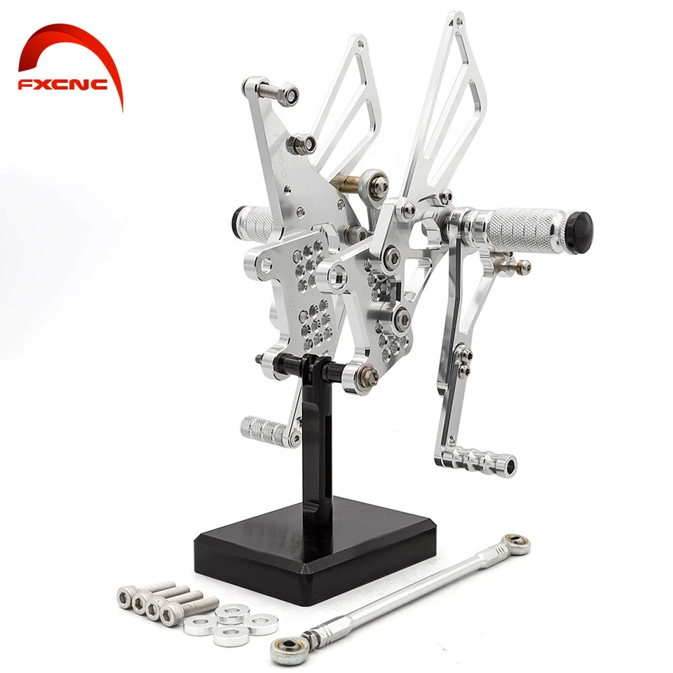 Reposapiés CNC para TRIUMPH T595 T509 955i Daytona 1997 1998-2005 Foto 1 de 4