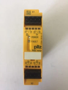 PILZ PNOZ mo4p RELÉ DE SEGURIDAD 773536 MÓDULO DE EXPANSIÓN 240VAC 6A 24VDC 6A  - Imagen 1 de 11