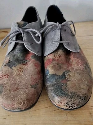 Zapatos cómodos AETREX ERIN tapiz de cuero floral Oxford 7,5 Fairycore  Foto 1 de 4